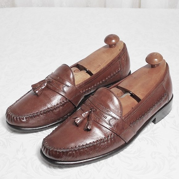 SALE!!  Nico Nerini Brown Leather Moccasin Toe Tassel Loafer Men's 9 M - Picture 1 of 9